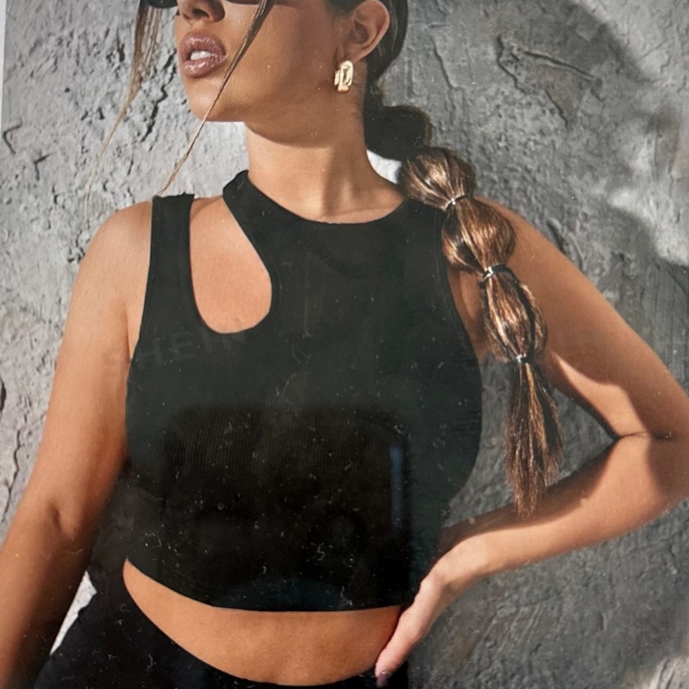 Asymmetrical Neck Rib-knit Crop Top